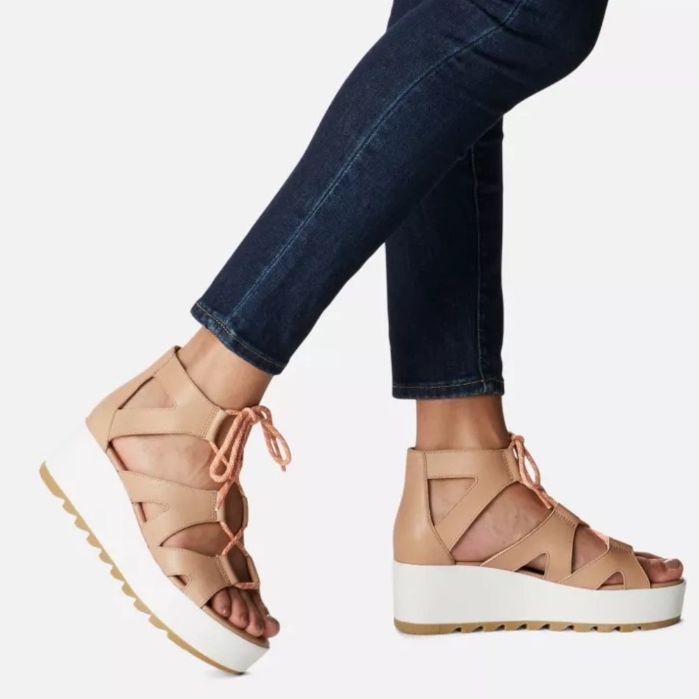 WOMEN'S CAMERON™ FLATFORM LACE WEDGE SANDAL